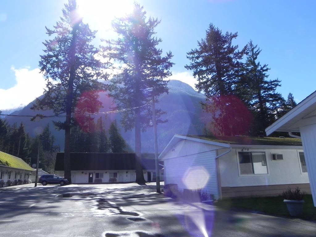 Skagit Motel Hope Ngoại thất bức ảnh