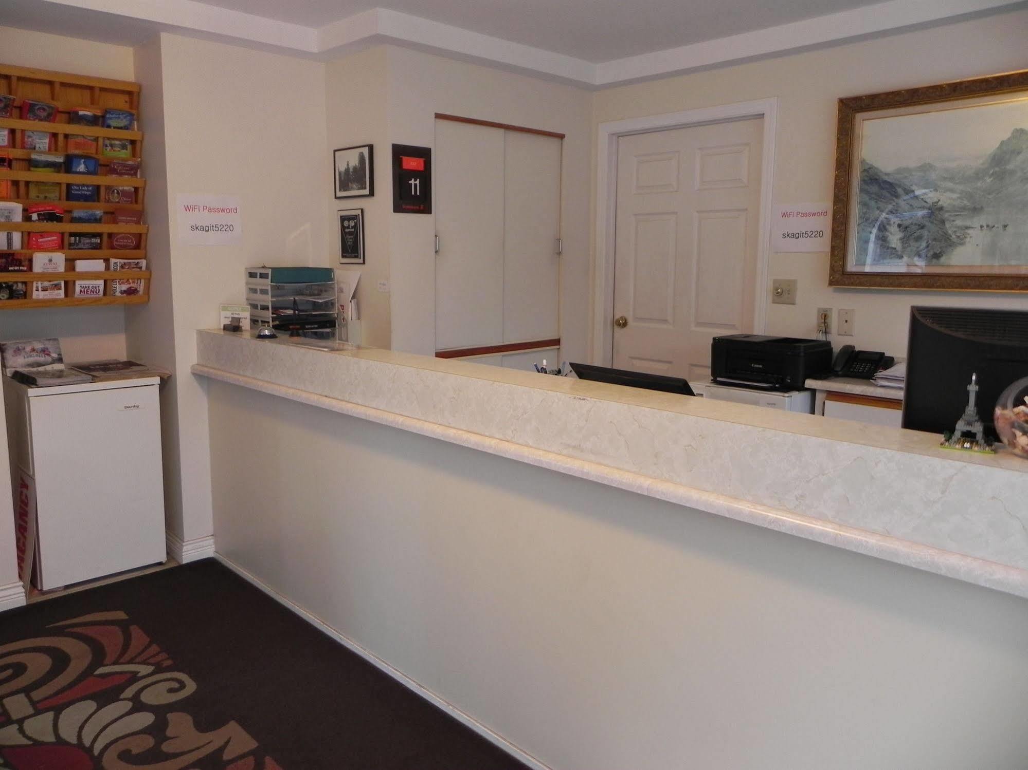 Skagit Motel Hope Ngoại thất bức ảnh